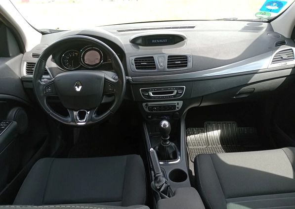 Renault Megane cena 31500 przebieg: 124244, rok produkcji 2016 z Krynica-Zdrój małe 29